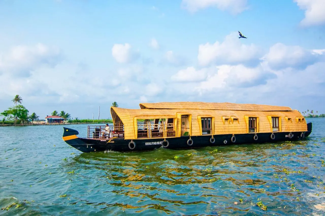 Marvel Cruise Hotel Alappuzha
